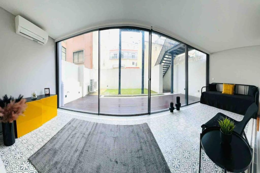 Lisbon Marques De Pombal Top Flat Great Locations City Center B Exterior photo