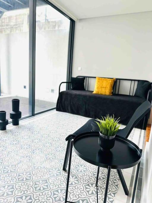 Lisbon Marques De Pombal Top Flat Great Locations City Center B Exterior photo